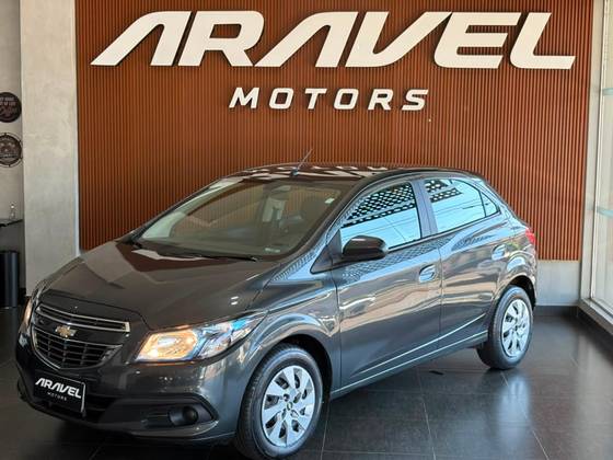 CHEVROLET ONIX 1.4 MPFI LT 8V FLEX 4P MANUAL CHEVROLET ONIX 1.4 MPFI LT 8V FLEX 4P MANUAL